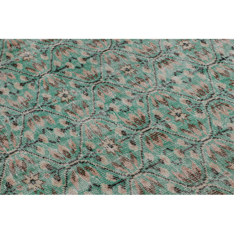 One-of-a-Kind 4'8''x8'2'' Hand Knotted Area Rug