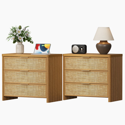 Ensemble de 2 tables de chevet en rotin avec 3 grands tiroirs, style bohème moderne, en chêne naturel, 72 cm de large, avec 3 grands espaces de rangement et bords arrondis.