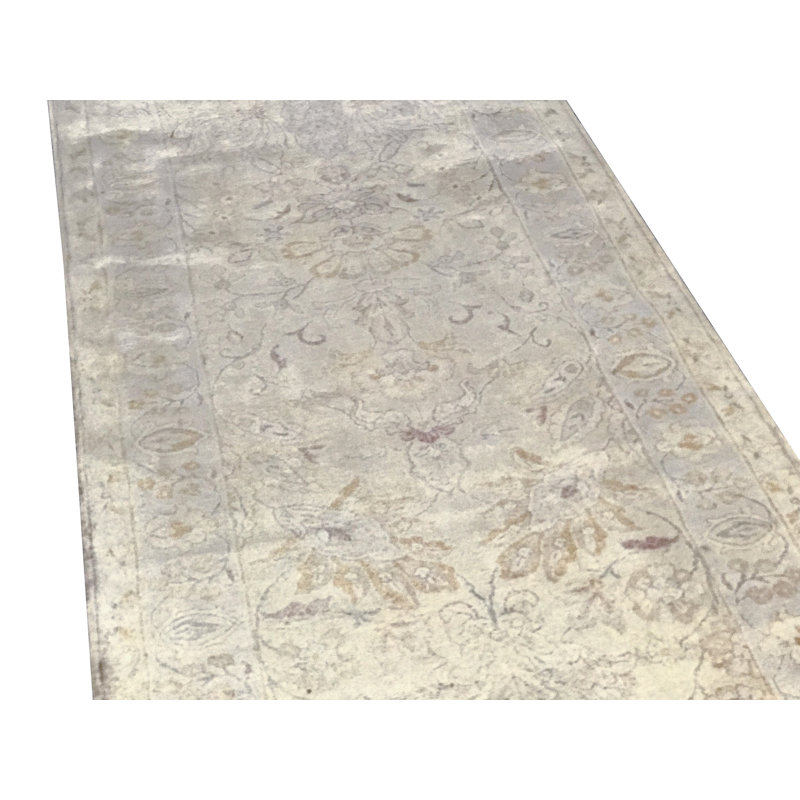 Chemin de table doré et crème noué à la main de haute qualité
