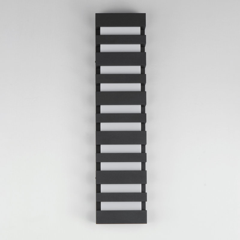 Keyes-Fixation murale d'extérieur, H 28 po x l 6,75 po x P 4 po