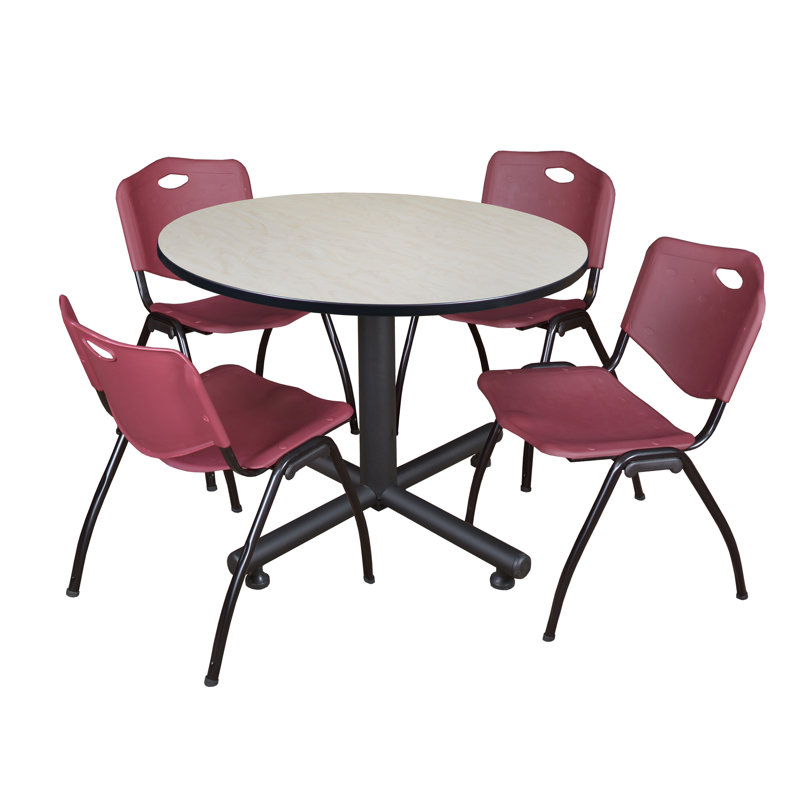 Table de salle de repos Nicklo, Bourgogne, H 29 po x L 48 po x P 48 po, Érable