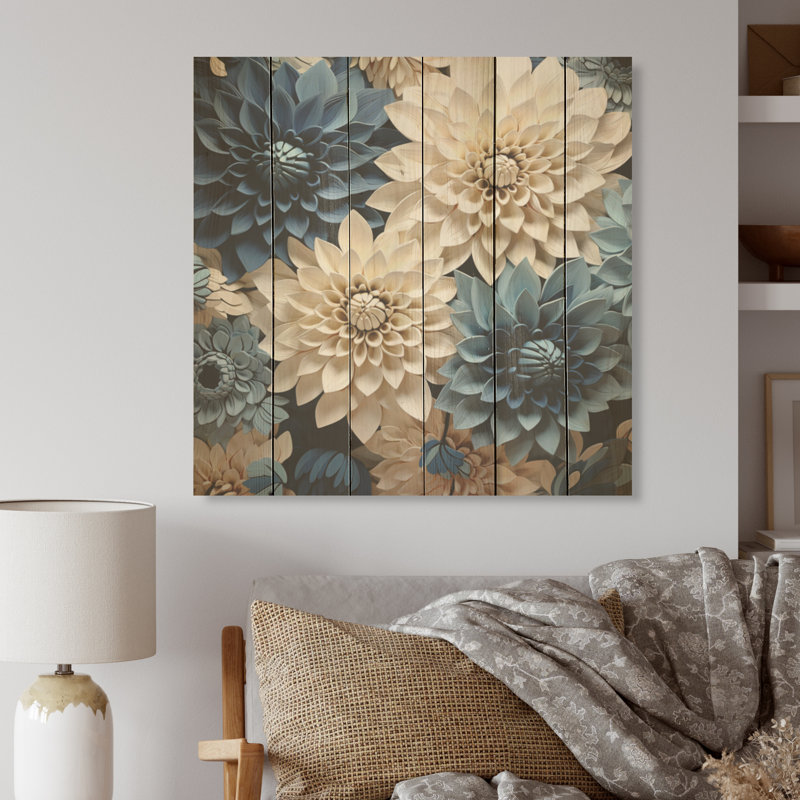 Symphonie blanche et bleue sur bois de pin naturel - Dahlia, H 15 po x l 15 po