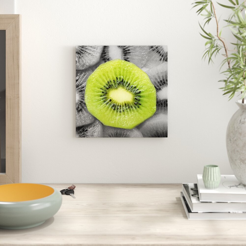 Leinwandbild Saftige Kiwi Scheiben