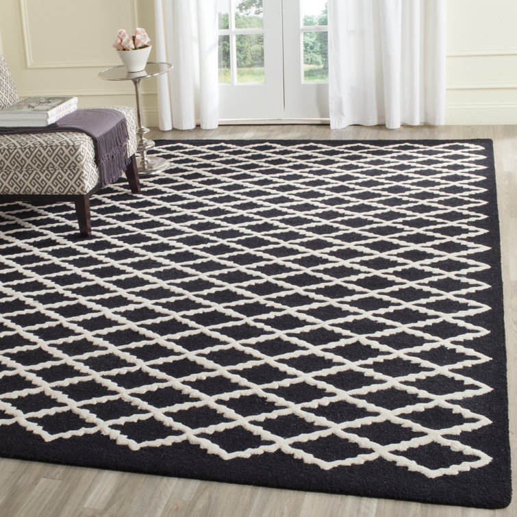 Cannen Hand Tufted Wool Geometric Rug