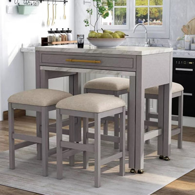 Table de salle à manger 5 pièces à hauteur de comptoir - plateau en faux marbre, tiroir de rangement, 4 tabourets rembourrés pour pièce beige et gris avec attrait