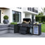 Îlot de barbecue extérieur noir 4 brûleurs 72000 avec réfrigérateur à une porte, évier et 2 surfaces de cuisson. Éclairage halogène pour une sécurité optimale. Évier/robinet inclus. Bouton de commande rouge/blanc avec indicateur lumineux.