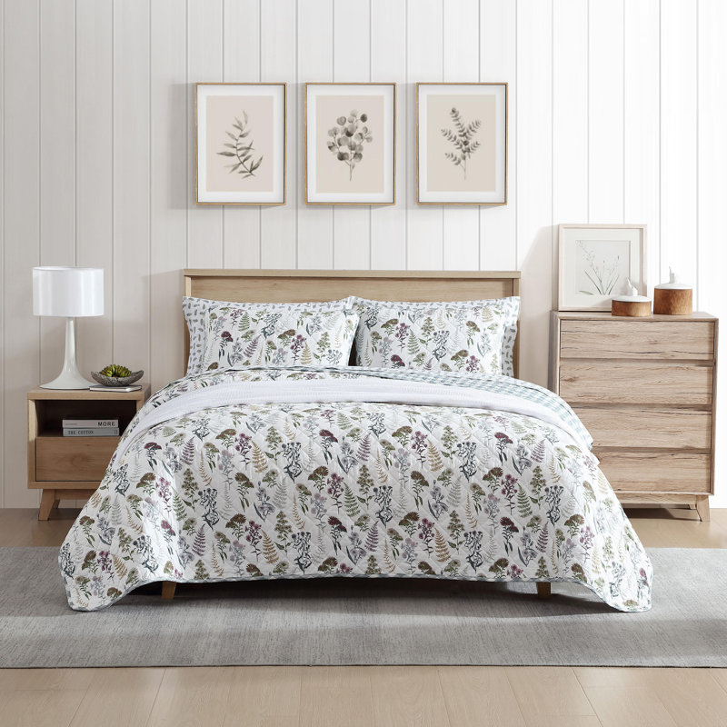 King White Cotton Reversible Quilt Set with Floral Print