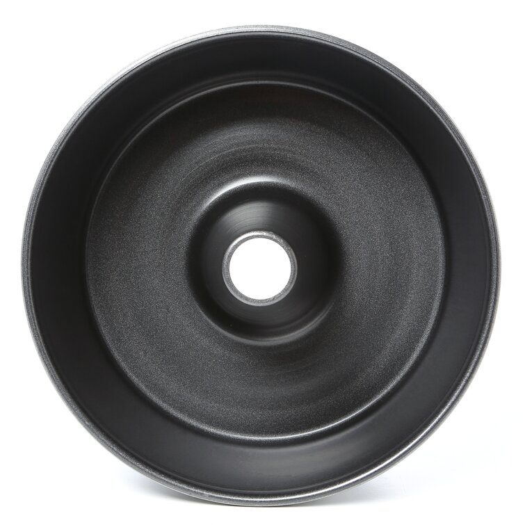https://assets.wfcdn.com/im/04774639/resize-h755-w755%5Ecompr-r85/6023/60231950/Nordic+Ware+Pro+Form+Non-Stick+Round+Heavy+Weight+Angel+Food+Pan.jpg