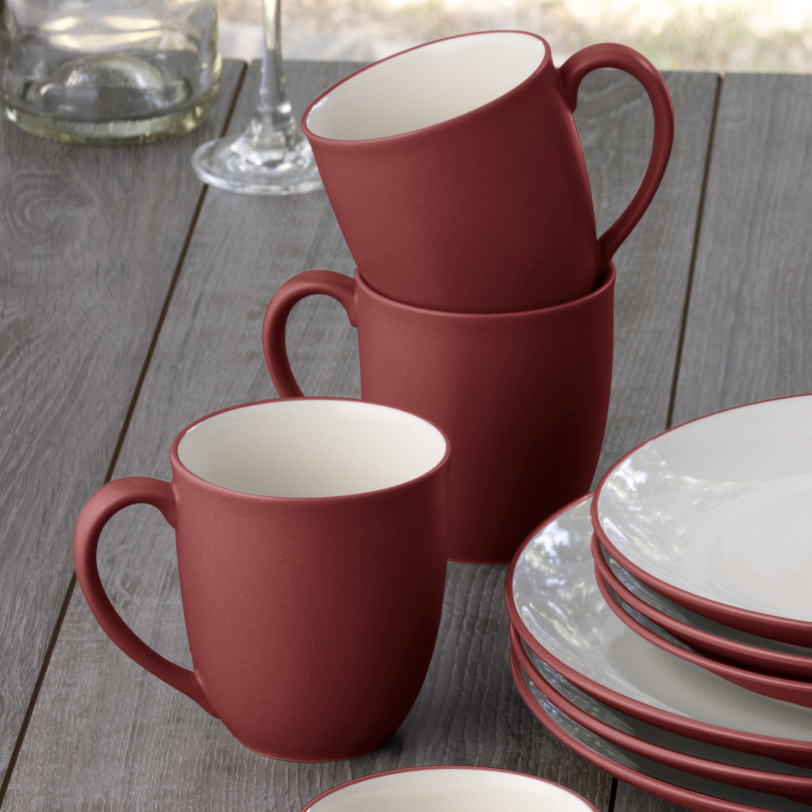 Noritake Colorwave 16-Piece Coupe Dinnerware Set, Service for 4, Raspberry