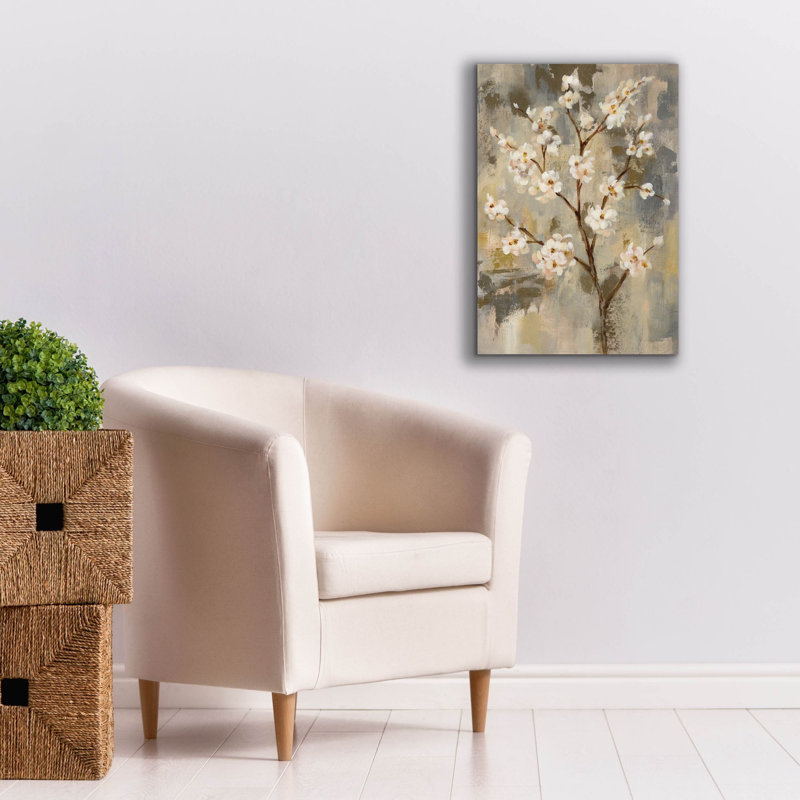 «Neutral Branches II» par Silvia Vassileva, art mural sur toile, H 26 po x l 18 po x P 0,75 po