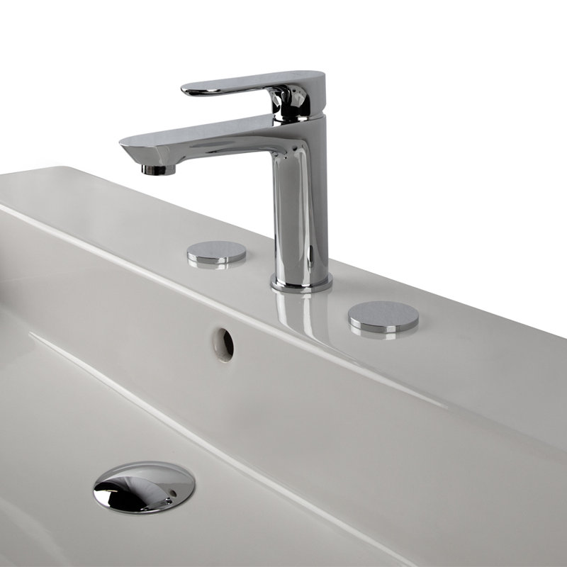 Flou Single Hole Bathroom Faucet with Drain Assembly, Polished Chrome