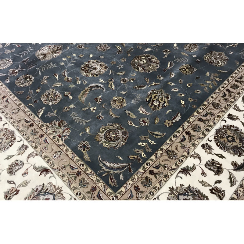 Tapis gris et ivoire noué à la main de haute qualité