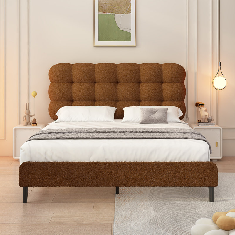 Tête de lit tapissier Aadi, lit plateforme avec support en lattes de bois robuste, conception à deux formes de lit, Brun