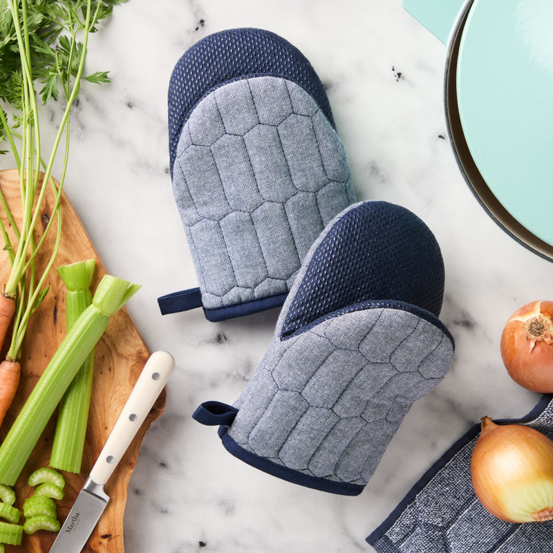 Ensemble de 2 mini-gants matelassés en chambray matelassés MARTHA STEWART - rouge 5,5 po x 8 po, Marine