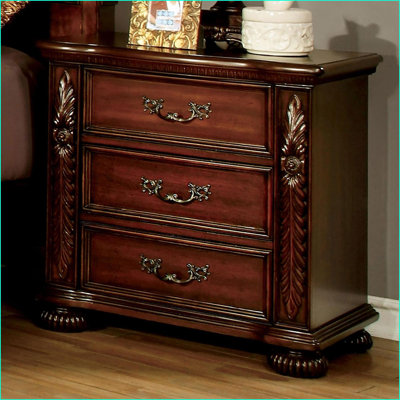 Traditional Solid Wood 3-Drawer Nightstand