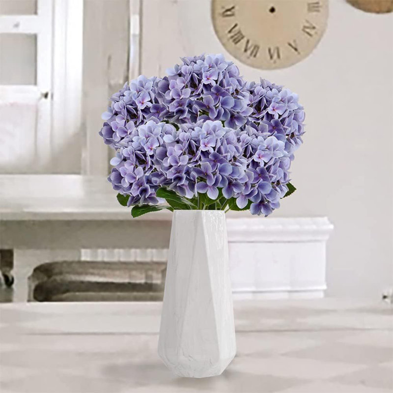 Arrangement d'hortensias, Mauve