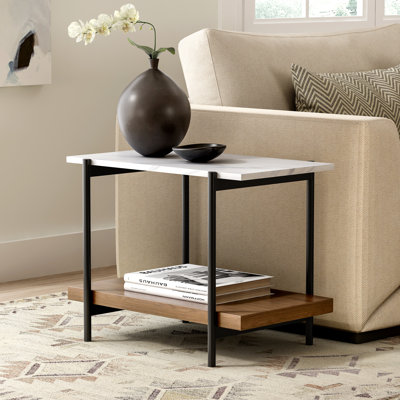 Table de bout en faux marbre