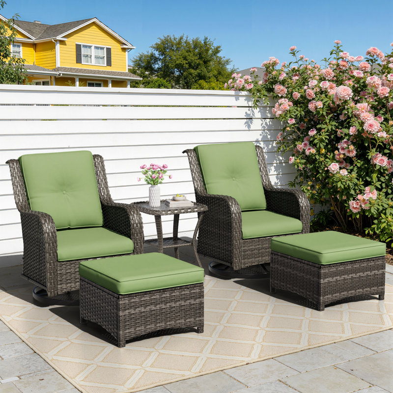 Ensemble de conversation en rotin pour 2 personnes avec 2 repose-pieds, 2 fauteuils pivotants et coussins verts, Vert