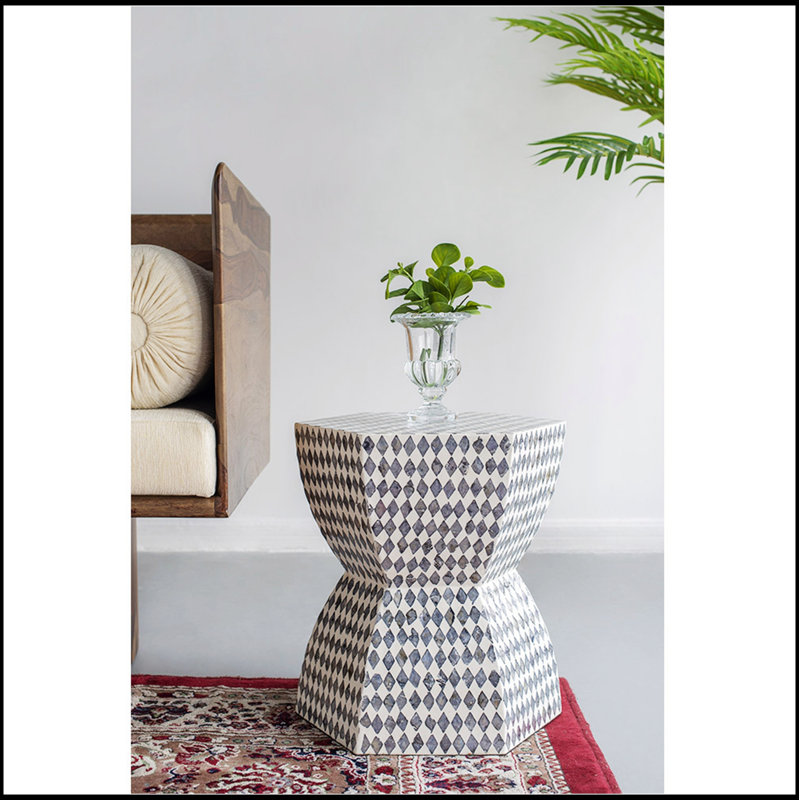 Tabouret hexagonal Capiz - table d'appoint décorative - incrustation Capiz, utilisation intérieure pour vestibule / chambre à coucher / salle à manger