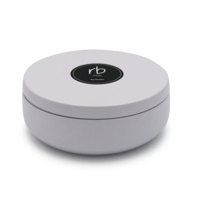 Milano Sea Salt & Orchid Scented Can Candle with Metal Holder