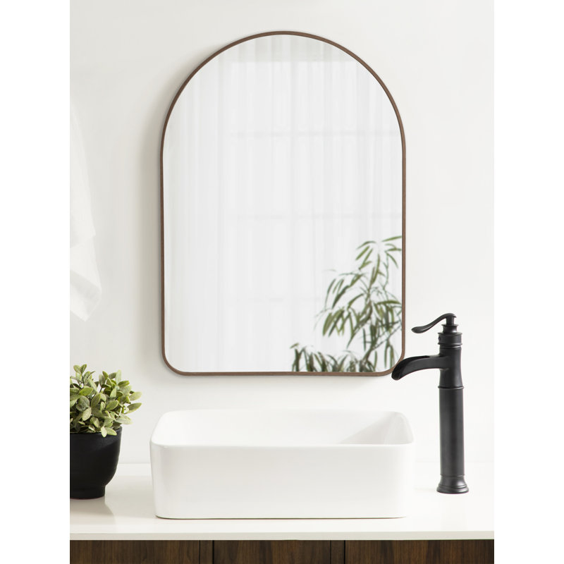 Miroir Anacleta, Noyer brun, 27,51 po x 20 po