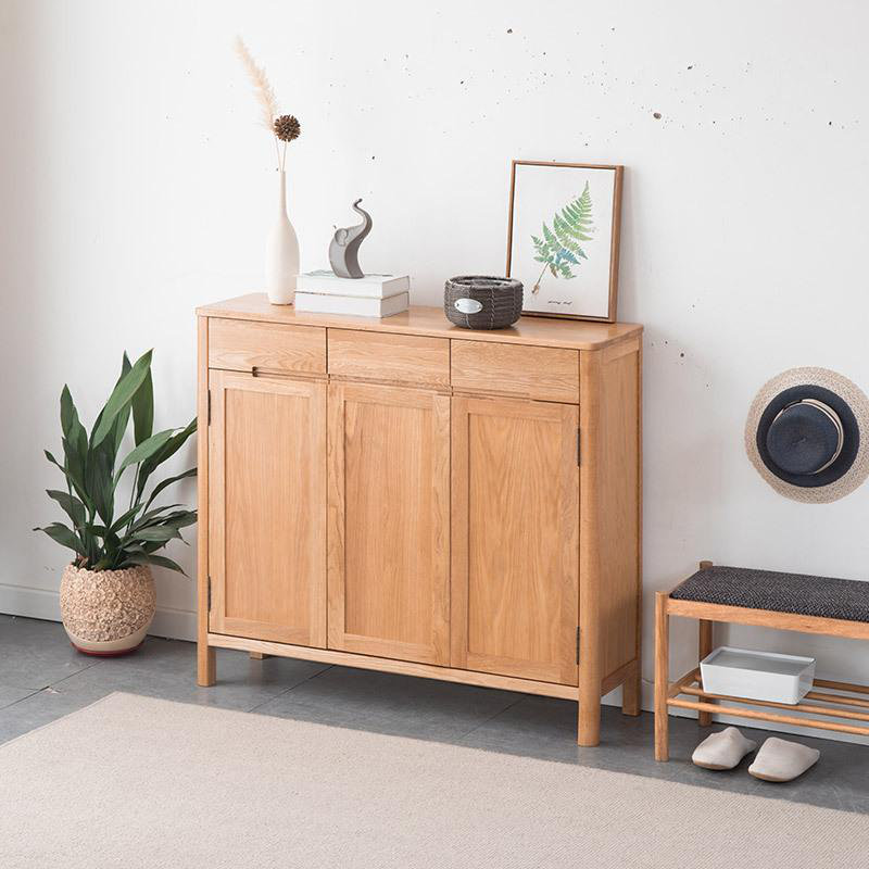 Petite armoire de rangement à chaussures à trois portes