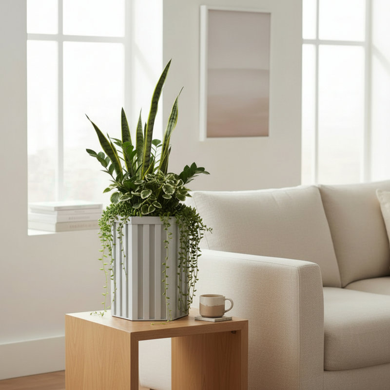 Jardinière à colonne hexagonale SM, H 16,28 po x l 10,52 po x P 9,15 po, Blanc