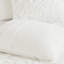 Ensemble de housse de couette en chenille de coton 3 pièces très grand / très grand en blanc, avec 2 taies décoratives, fermeture à boutons, attaches de coin, lavable à la machine, attrait élégant-122450265-122450263