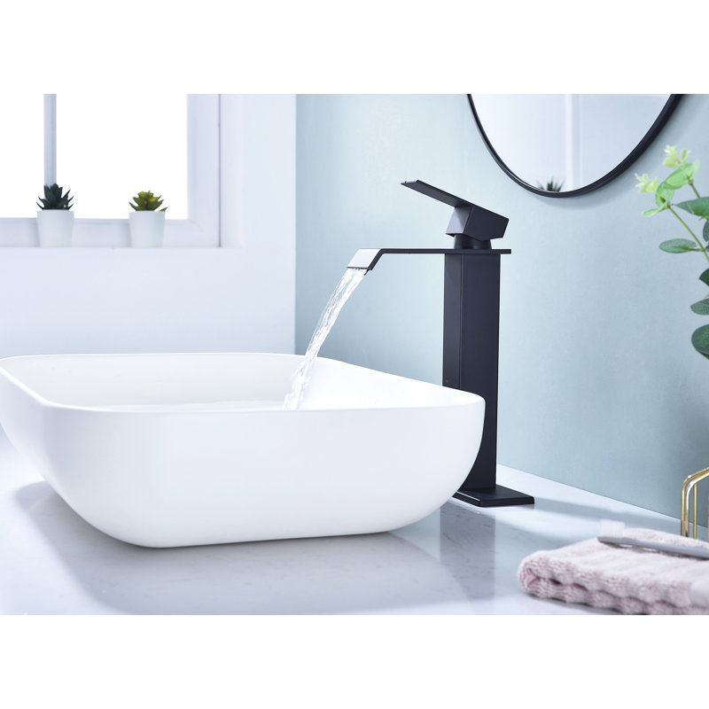 Robinet pour salle de bain à poignée simple avec propriétés de corrosion et bec de robinet en acier inoxydable à finition nickel brossé facile d'entretien