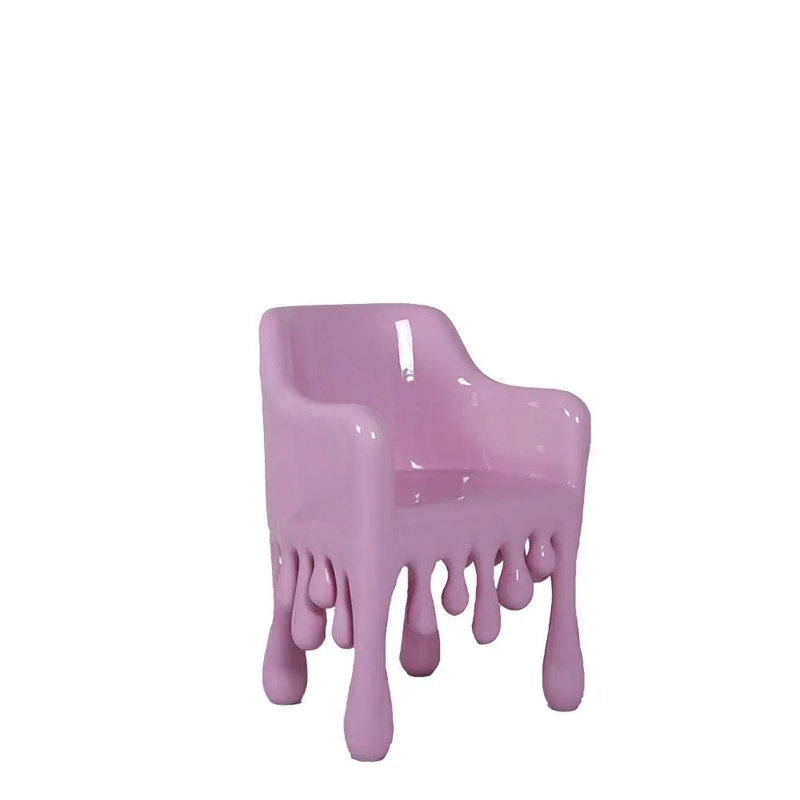 Statue de chaise qui fond, Rose
