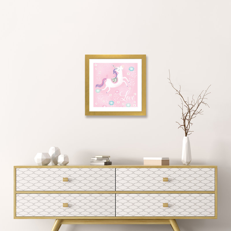 «Love Unicorn» par Sophie Hanton - impression d'art graphique, H 16 po x l 16 po x p 1 po, Papier encadré doré, Blanc