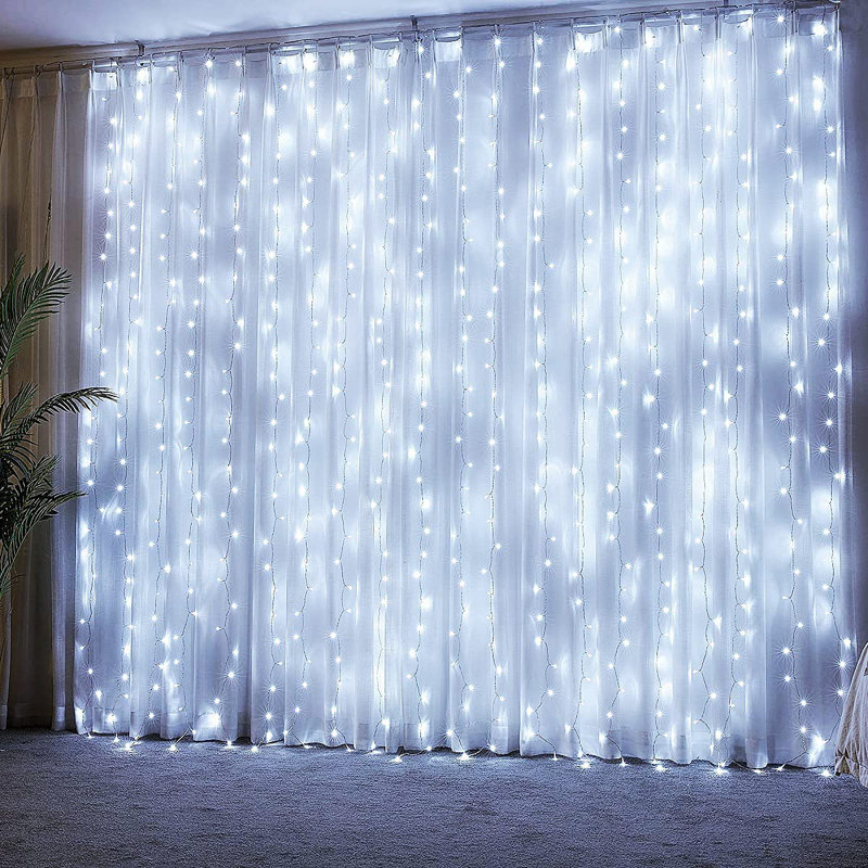 Anjaly 600cm LED Indoor / Outdoor String Lights