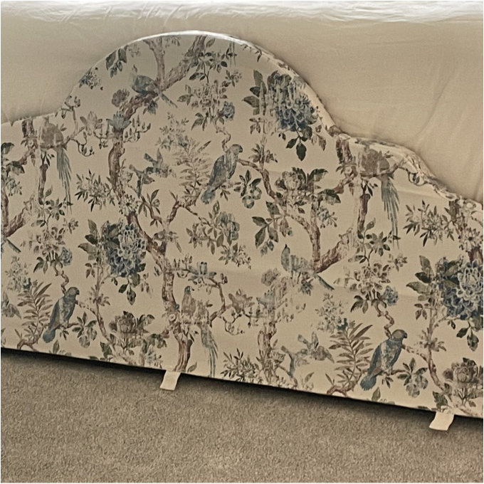 Casolo Traditional Dual-sided Upholstered Slipcovered Headboard with Adjustable Height - Bird, Queen