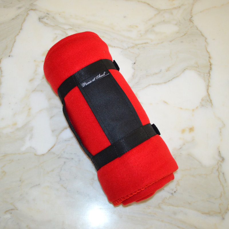 Ebern Designs - Couverture en molleton doux avec transporteur, Rouge