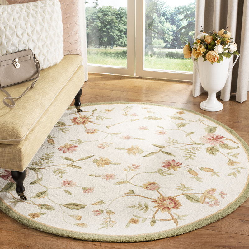 Kinchen Hand Hooked Wool Floral Rug, Beige, Round 5'6"