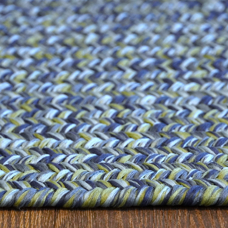Tapis intérieur / extérieur en tweed bleu Chadarius Coastal, Ovale 1 pi 8 po x 2 pi 6 po