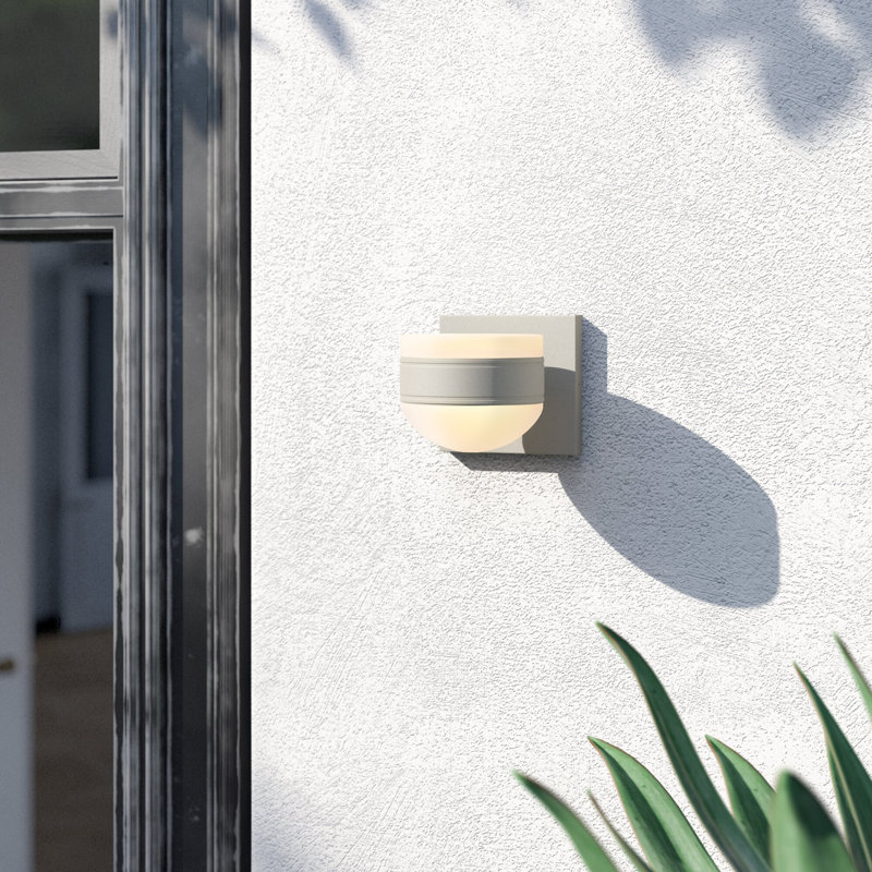 Dale LED Wall Light, Silver