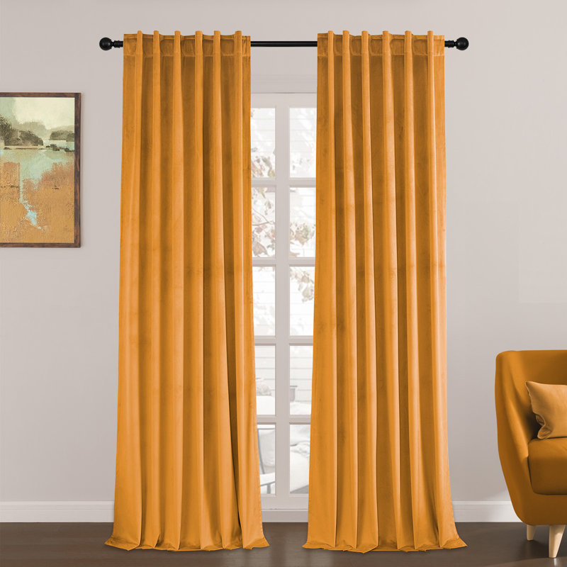 Paire de rideaux occultant avec passe-tringle Ike, L 52 po x L 84 po, Jaune moutarde