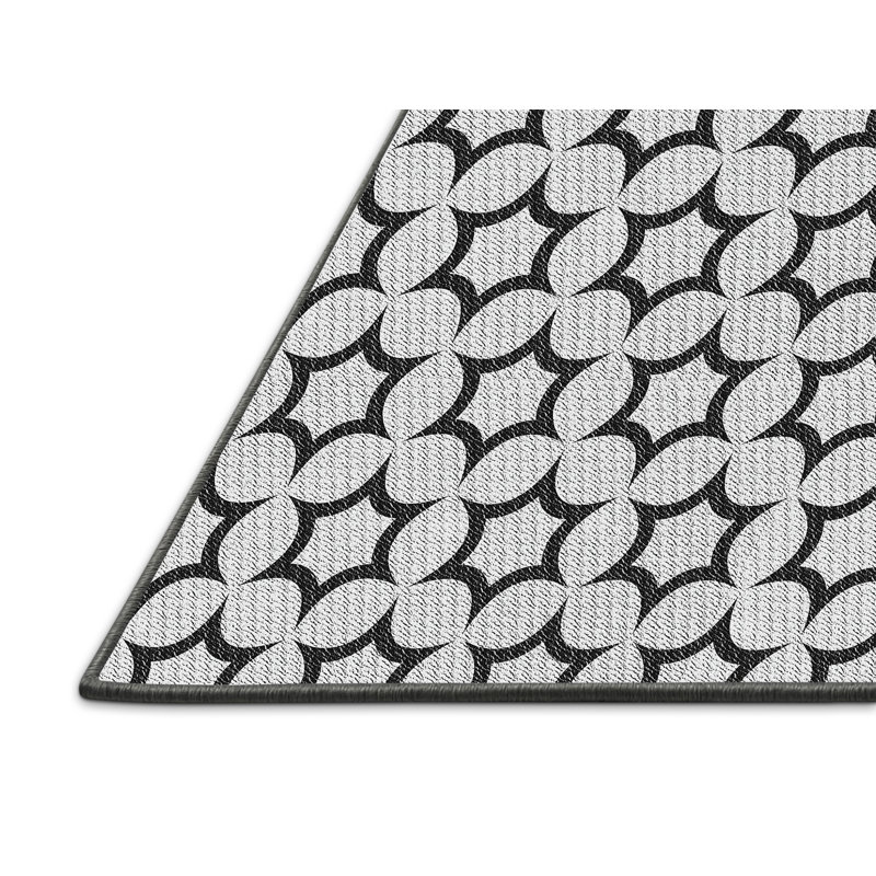 Geometric Indoor Rug, Rectangle 5' x 7'