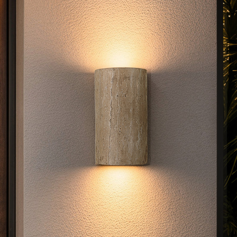 Applique murale H10" en travertin naturel organique moderne avec éclairage DEL intégré (haut et bas)
