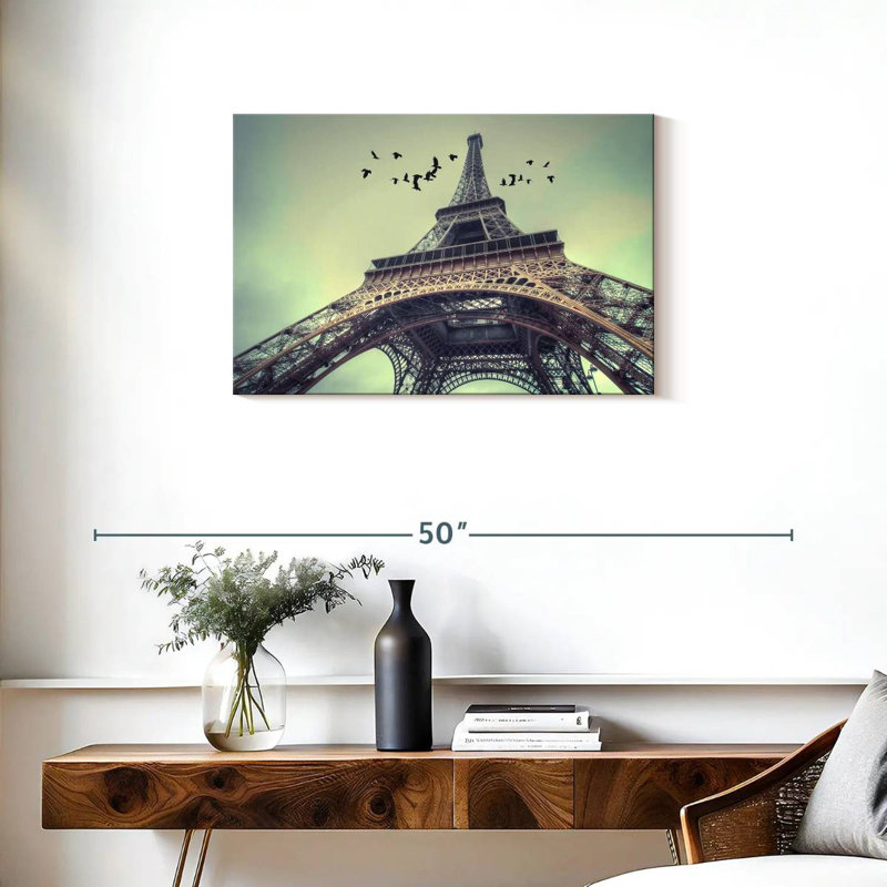 Lilie, Tour Eiffel, lumière du jour