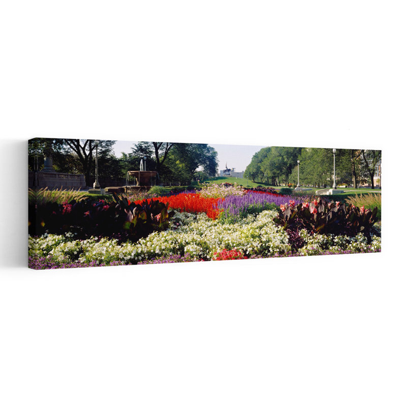 Grant Park, Chicago, Illinois, États-Unis, art mural contemporain au printemps, H 36 po x l 12 po