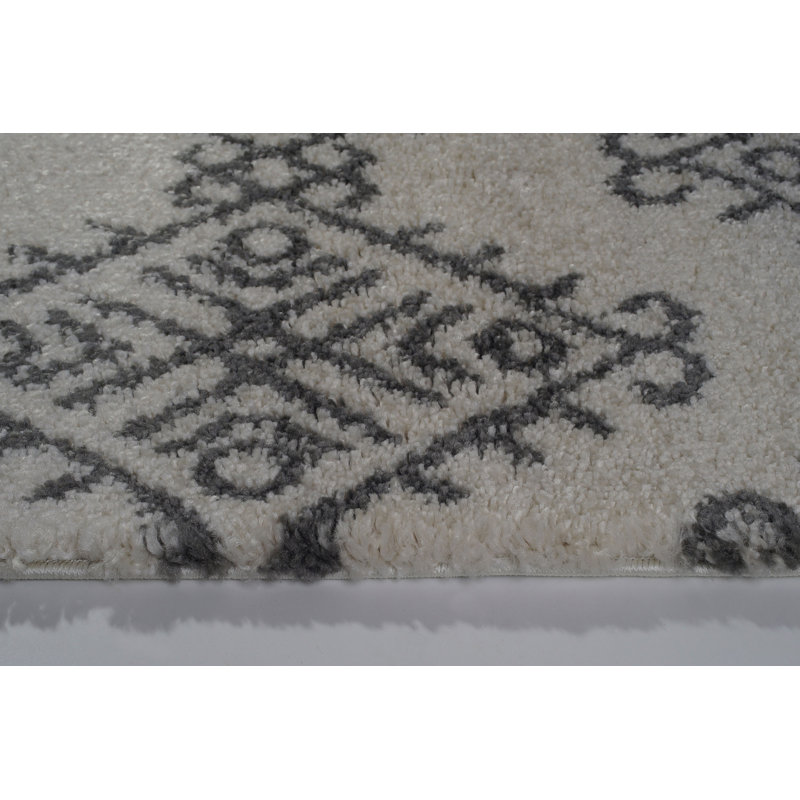 Mckinnie Geometric Indoor Rug, Rectangle 5'3" x 7'5"