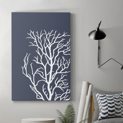 «Corals White On Indigo Blue C», impression sur toile tendue