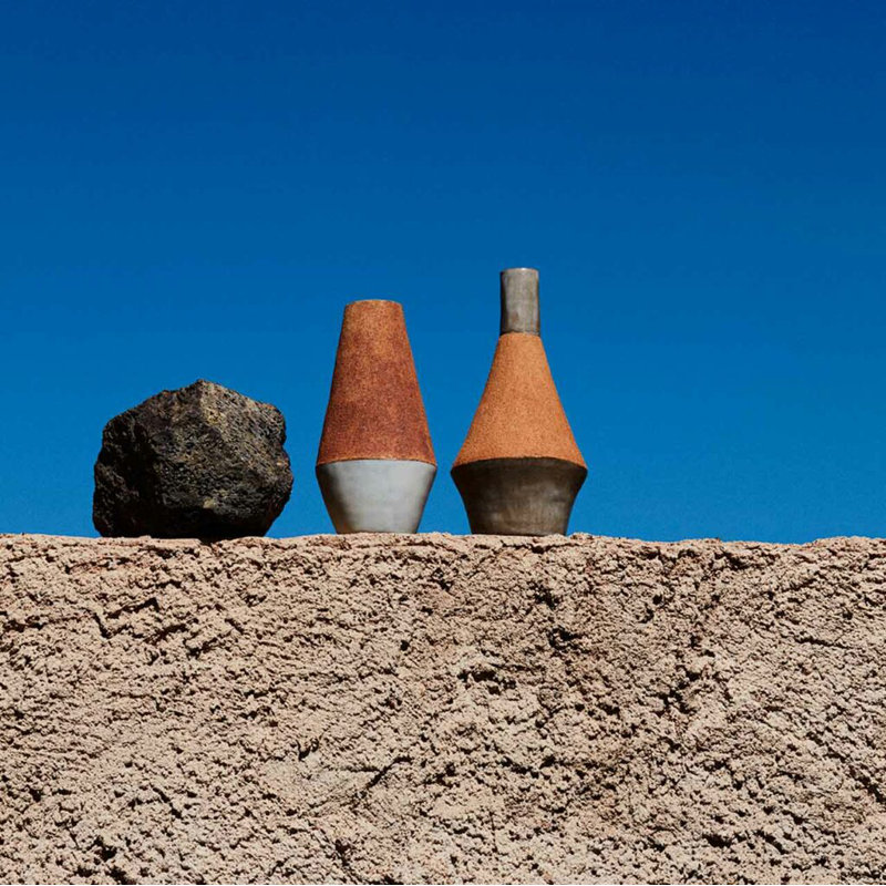 Gres Handcrafted Terracotta Table Vase