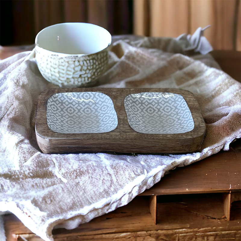 Alpen Home Barrasso Enamelware Serving Bowl