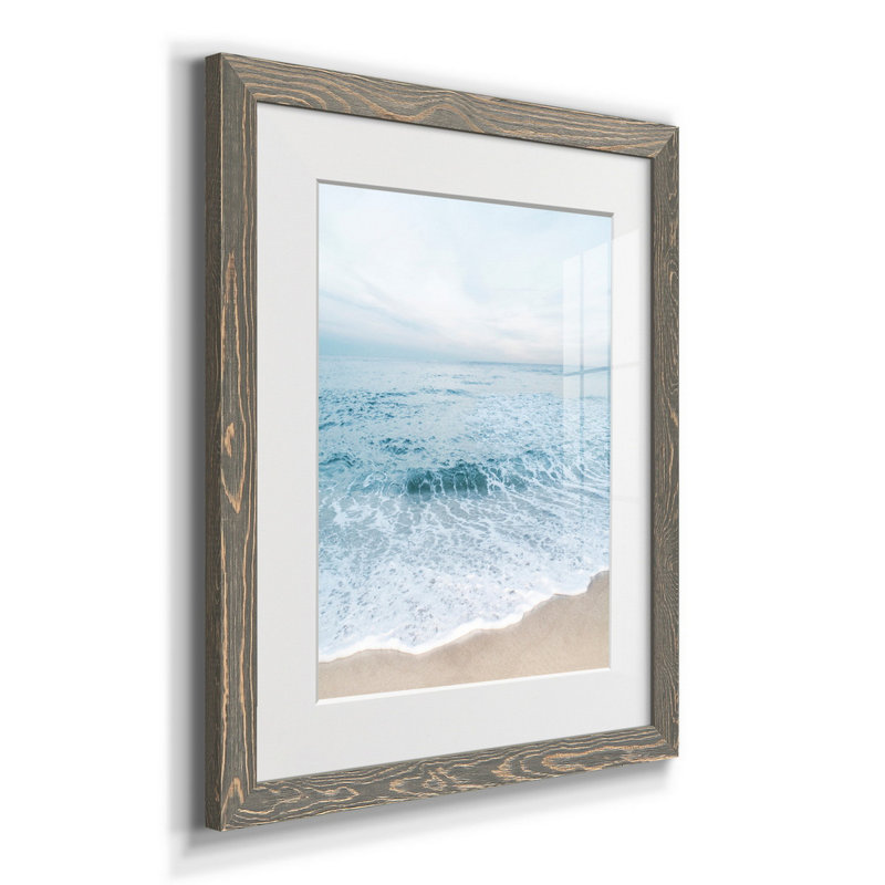 Neutral Skies - Reproduction de photo sur papier encadrée, H 24 po x l 18 po x P 1,5 po, gris