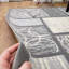 Tapis gris à motif géométrique Blandi-28746471
