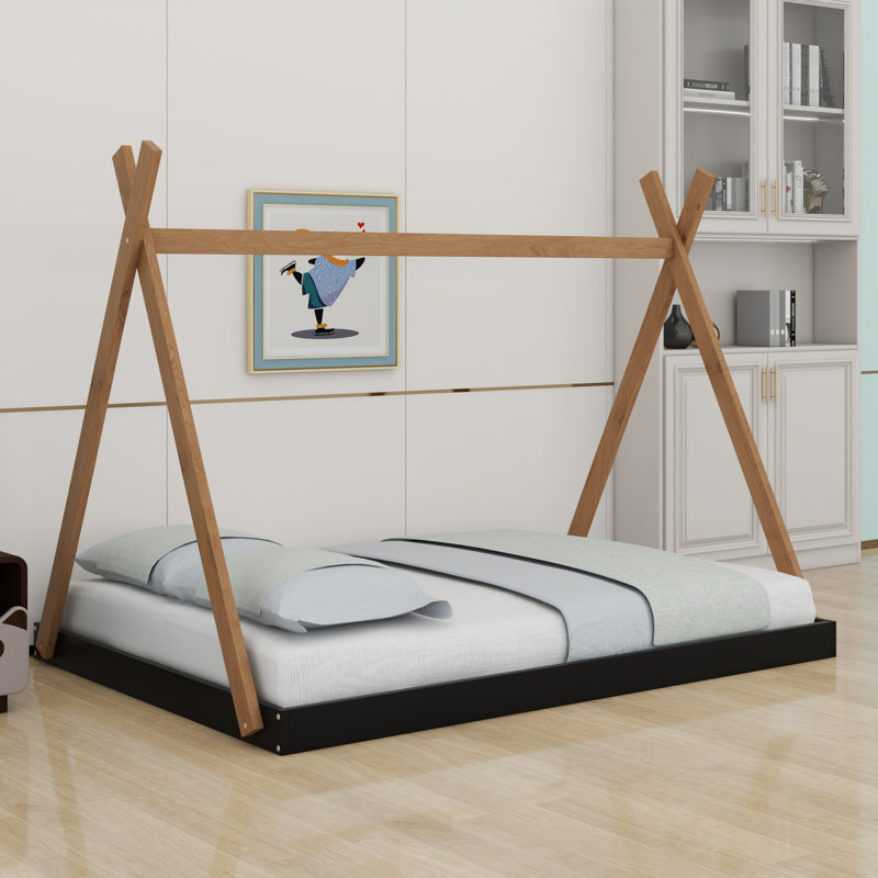 Lit sur pied avec structure triangulaire