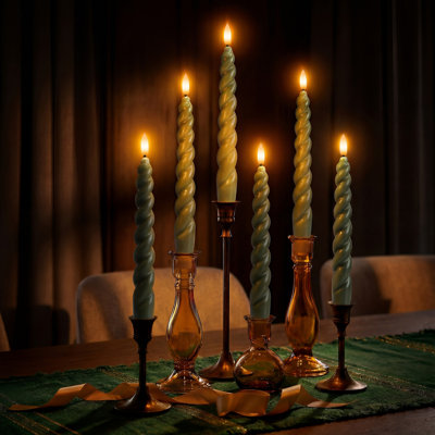  Bougies effilées à DEL sans flamme de 10 po - Spirale pleine torsion - Vert Loden, ensemble de 6 - Télécommande, minuterie 2/4/6/8-H (mémoire 24 heures), bouton marche / arrêt inférieur, à intensité variable, à piles, scintillement / Stable